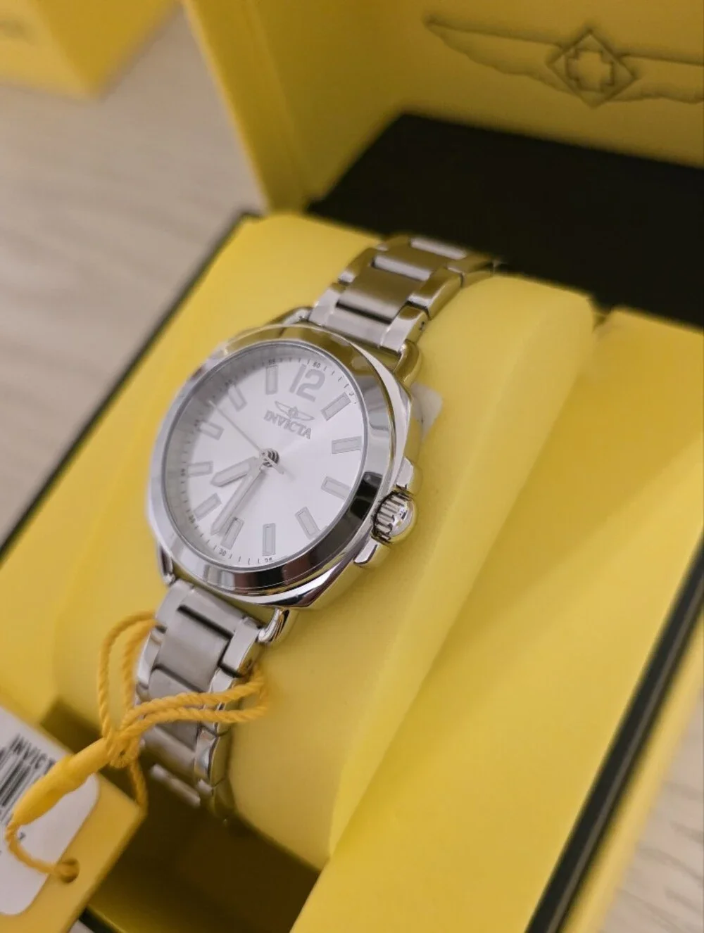 442. Wildflower Lady Model 48918 Ladies Watch